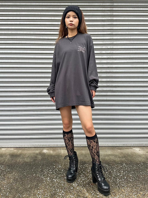 BIG刺繍ユニセックスロンT